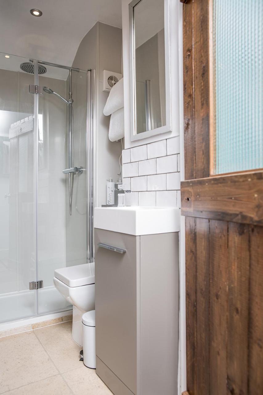 The Cottage And The Nook Gretton  Экстерьер фото